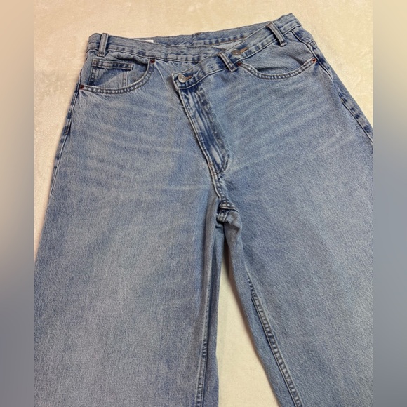 Zara Extra Long Wide Leg High Waisted Crossover Jeans NWOT - Picture 3 of 7